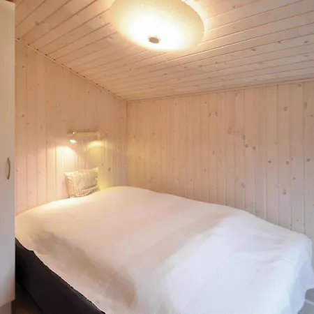 4 Bedroom Lovely In